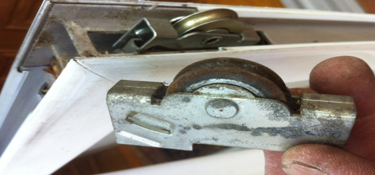 screen door roller repair in Agoura Hills